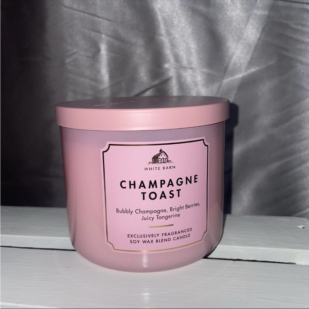 Champagne Toast Bath and Body Works White Barn Wax Candle + Body Cream Set of 2 - Picture 2 of 4